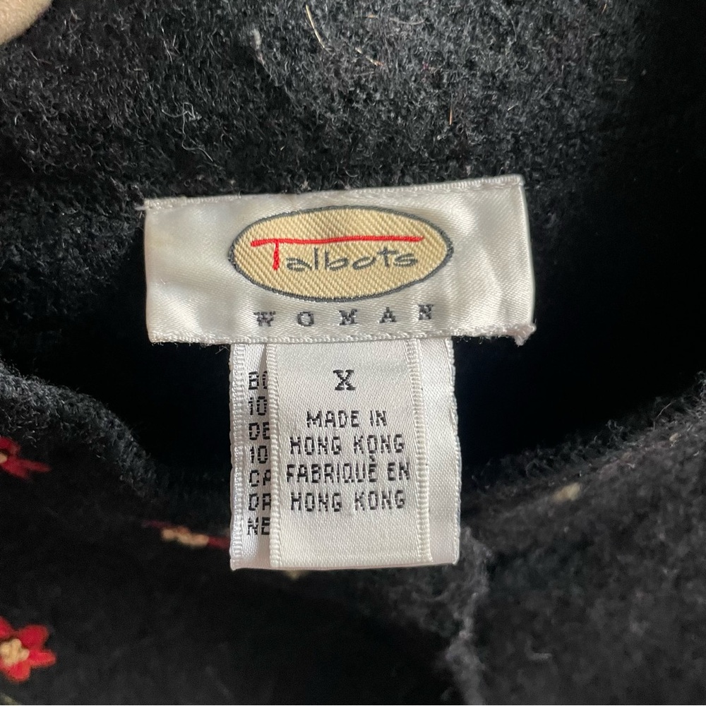 Talbot’s Woman 100% Wool Vintage Embroidered Floral Cardigan - Picture 7 of 8